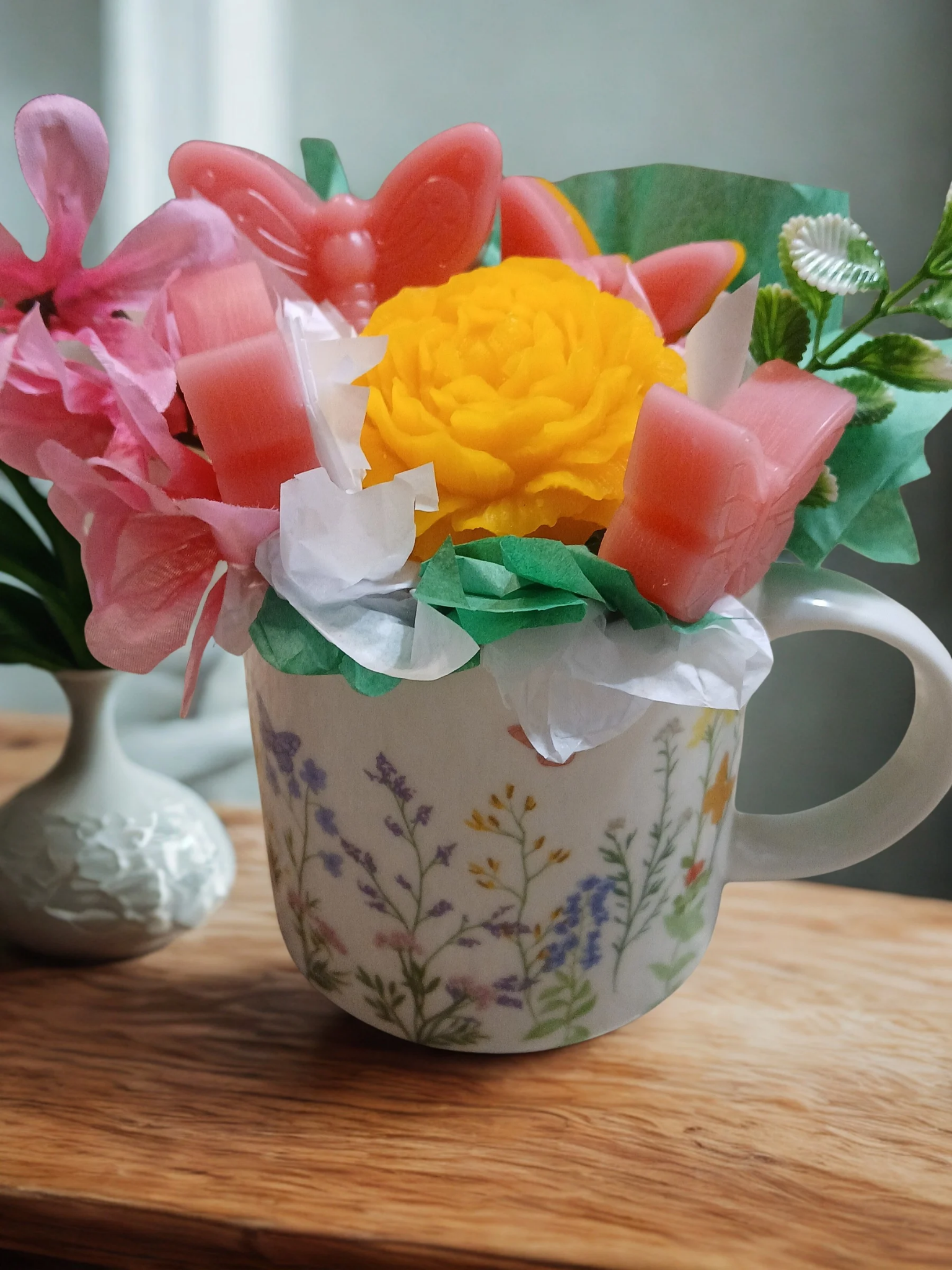 Mother's Day Accent Mug Bouquet